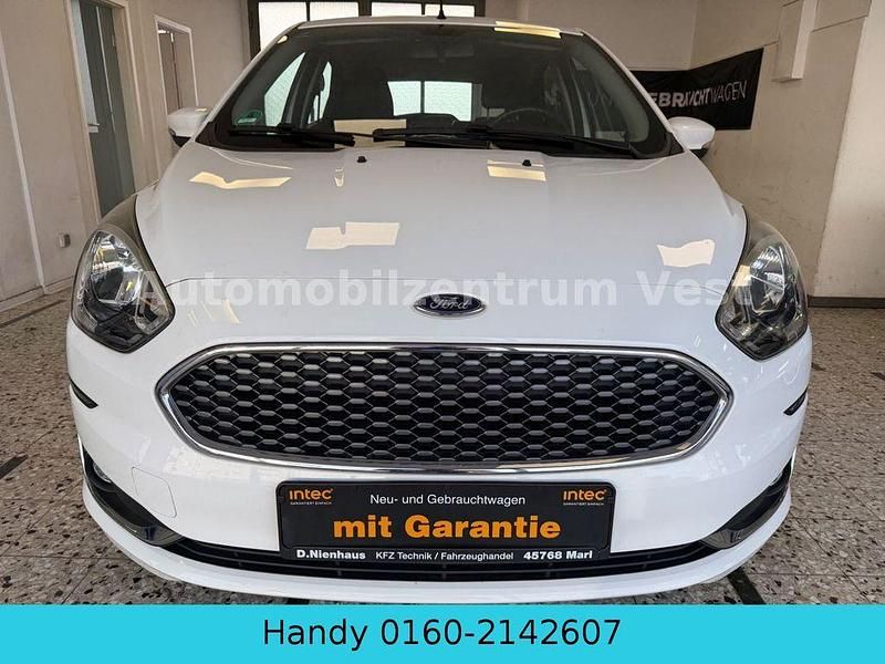 Gebraucht Ford Ka Plus Basis 69 PS (50 kW) 2019 Weiß Kleinwagen