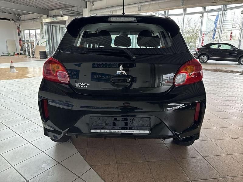 Gebraucht Mitsubishi Space Star Select 71 PS (52 kW) 2022 Magic schwarz Limousine