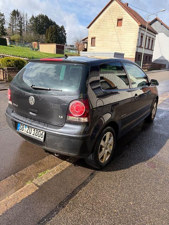 Gebraucht VW Polo United 80 PS (58 kW) 2009 Schwarz Kleinwagen