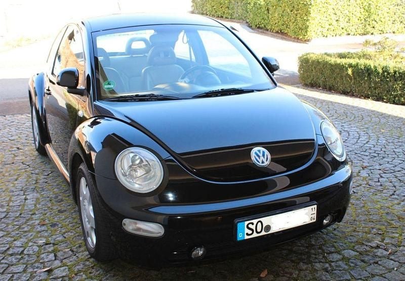 Gebraucht VW New Beetle 116 PS (85 kW) 1999 Schwarz Kleinwagen