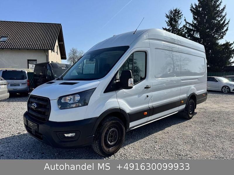 Gebraucht Ford Transit Trend 131 PS (96 kW) 2023 Weiß Van / Kleinbus