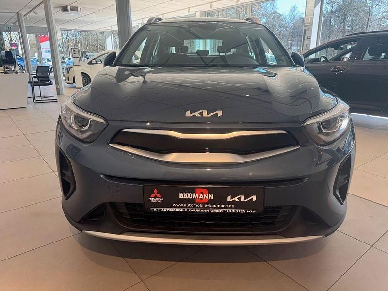 Neu Kia Stonic Vision 101 PS (74 kW) 2025 Blau SUV