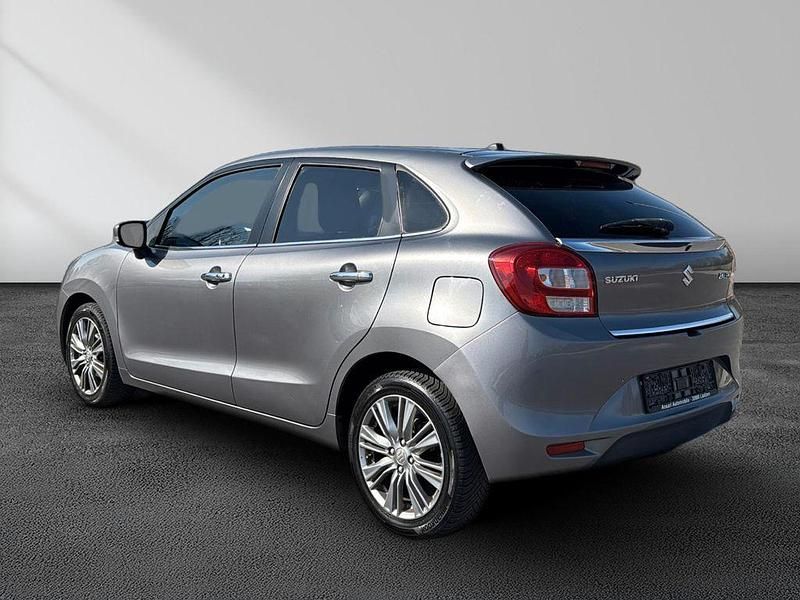 Gebraucht Suzuki Baleno 111 PS (81 kW) 2017 Grau Kleinwagen