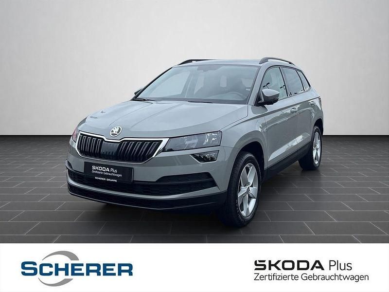 Grau Gebraucht 2022 Skoda Karoq Ambition SUV | 25.980 € (Fairer Preis) - Bild 1/4