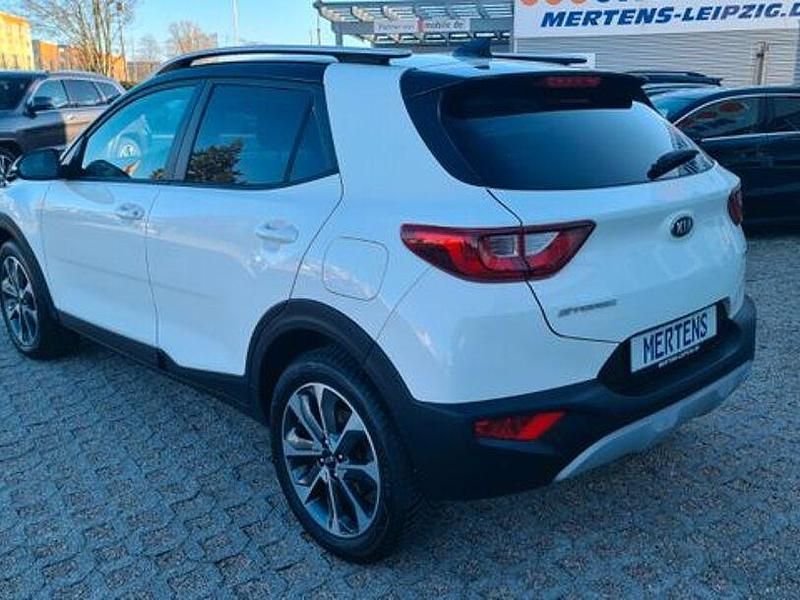 Gebraucht Kia Stonic Vision 120 PS (88 kW) 2018 Weiß SUV