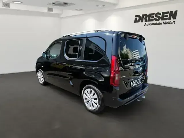 Gebraucht Opel Combo Life Ultimate 131 PS (96 kW) 2021 Schwarz Van / Kleinbus