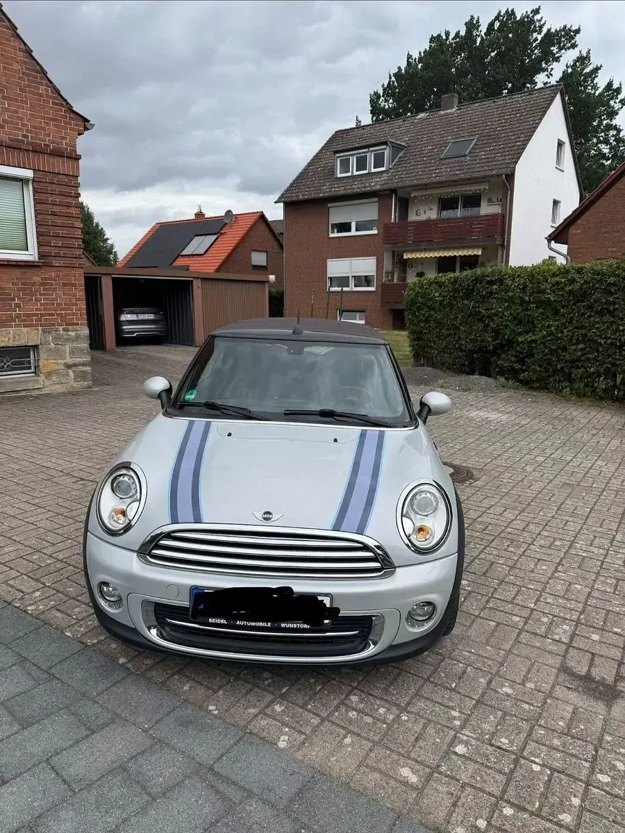 Gebraucht Mini Cooper 122 PS (89 kW) 2012 Weiß Kleinwagen