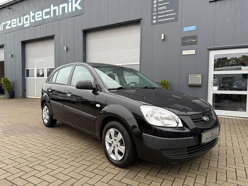 Gebraucht Kia Rio Attract 97 PS (71 kW) 2009 Schwarz Kleinwagen