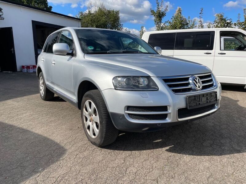 Silber Gebraucht 2006 VW Touareg SUV | 4.990 € (Guter Preis) - Bild 1/4