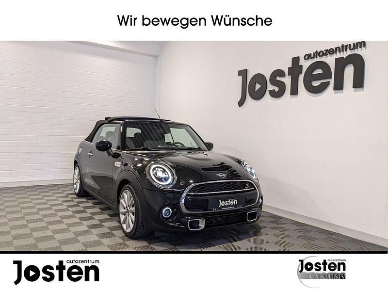 Schwarz (midnight black metallic (schwarz)) Gebraucht 2019 Mini Cooper S Chili Kleinwagen | 18.490 € (Guter Preis) - Bild 1/4