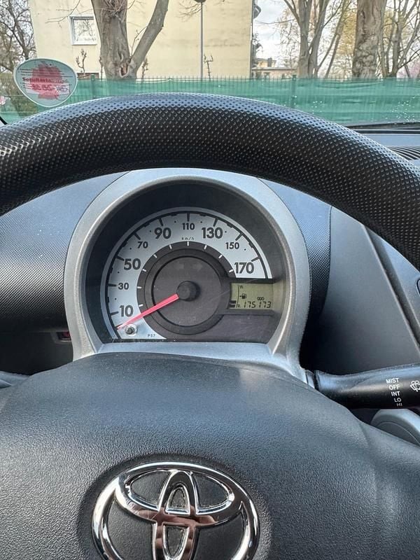 Gebraucht Toyota Aygo 67 PS (49 kW) 2007 Kleinwagen