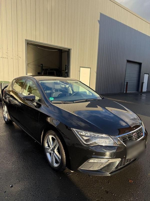 Gebraucht Seat Leon FR 150 PS (110 kW) 2020 Schwarz Limousine