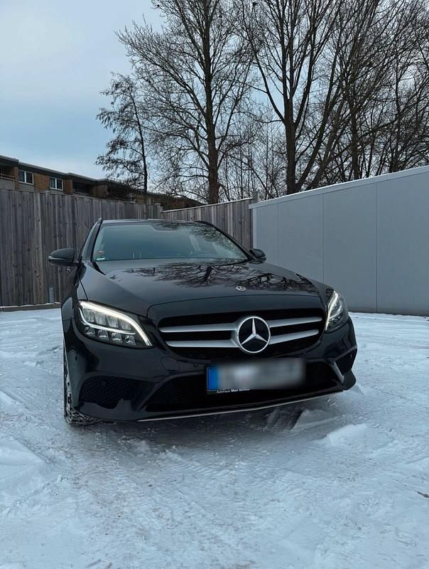 Gebraucht Mercedes C200 160 PS (117 kW) 2020 Grau Kombi