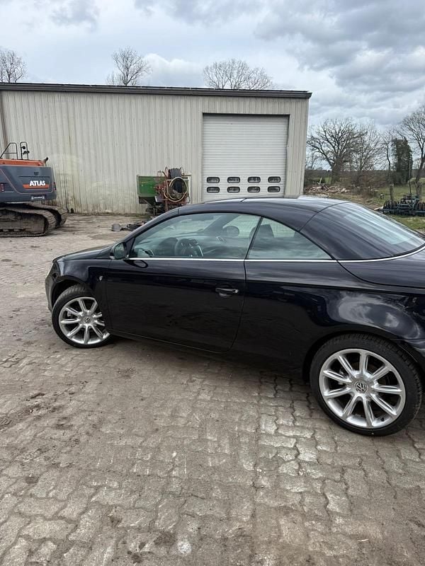 Gebraucht VW Eos Individual 150 PS (110 kW) 2007 Schwarz Cabrio