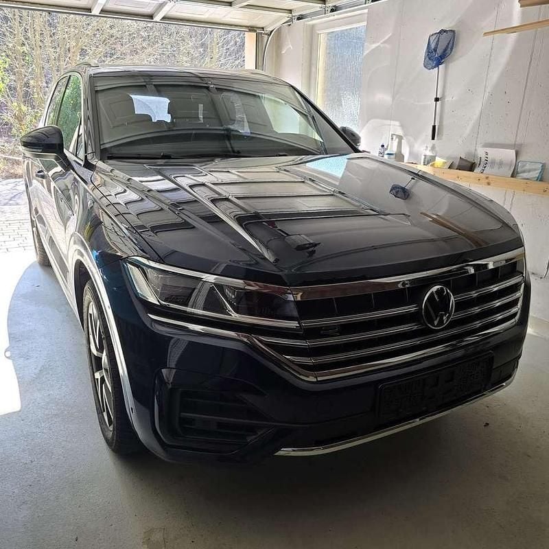 Gebraucht VW Touareg R-line 286 PS (210 kW) 2023 Blau SUV