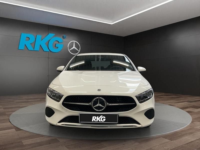 Gebraucht Mercedes A250 Progressive 218 PS (160 kW) 2025 Weiß Limousine