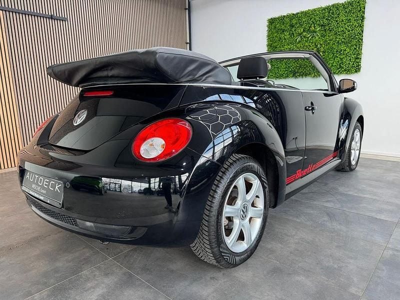 Gebraucht VW New Beetle Cabriolet 102 PS (75 kW) 2009 Schwarz Cabrio
