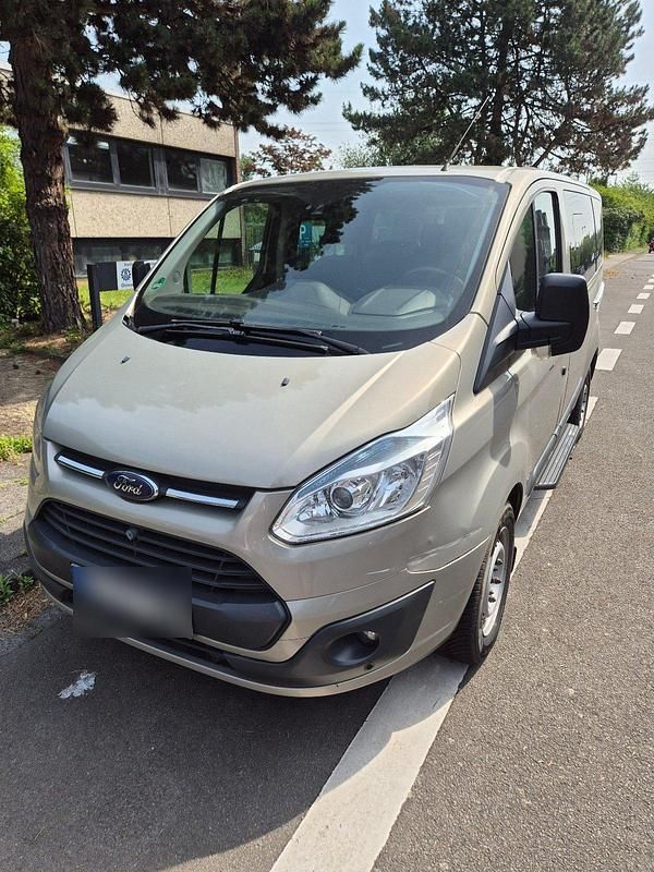 Gebraucht Ford Transit Custom 125 PS (91 kW) 2014 Gold Van / Kleinbus