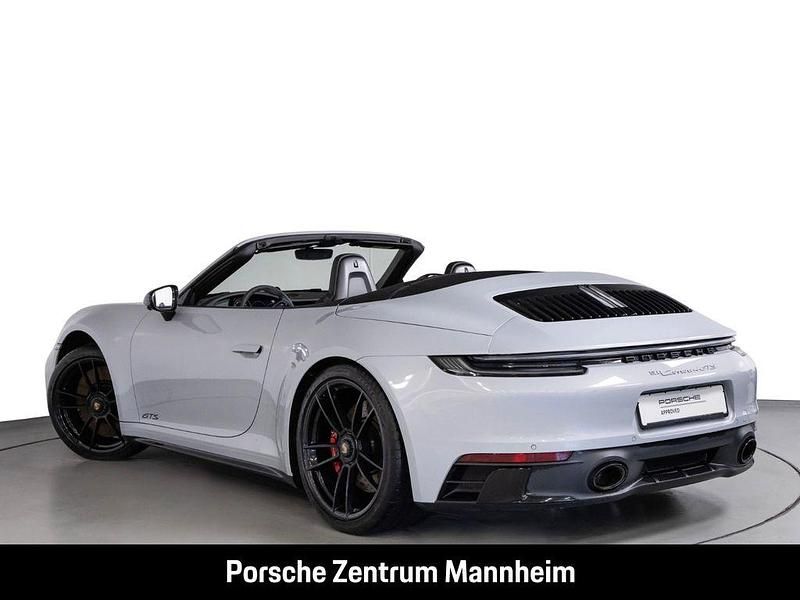 Gebraucht Porsche 911 Carrera 4 Cabriolet 480 PS (353 kW) 2024 Eisgraumetallic Cabrio