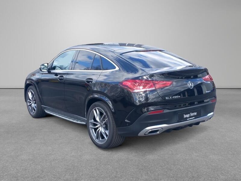 Gebraucht Mercedes GLE400 330 PS (242 kW) 2021 Metalliclack obsidianschwarz SUV