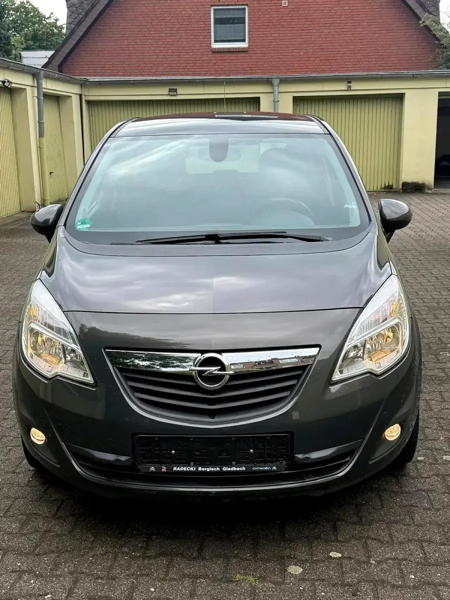 Gebraucht Opel Meriva 140 PS (102 kW) 2013 Grau Van / Kleinbus