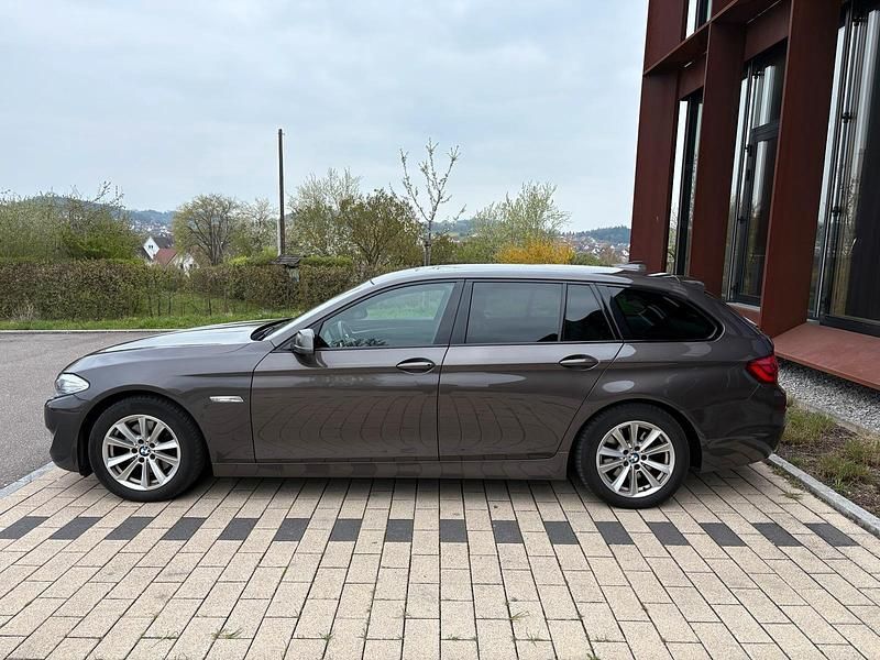 Używany BMW 520 184 KM (135 kW) 2011 Brązowy Kombi