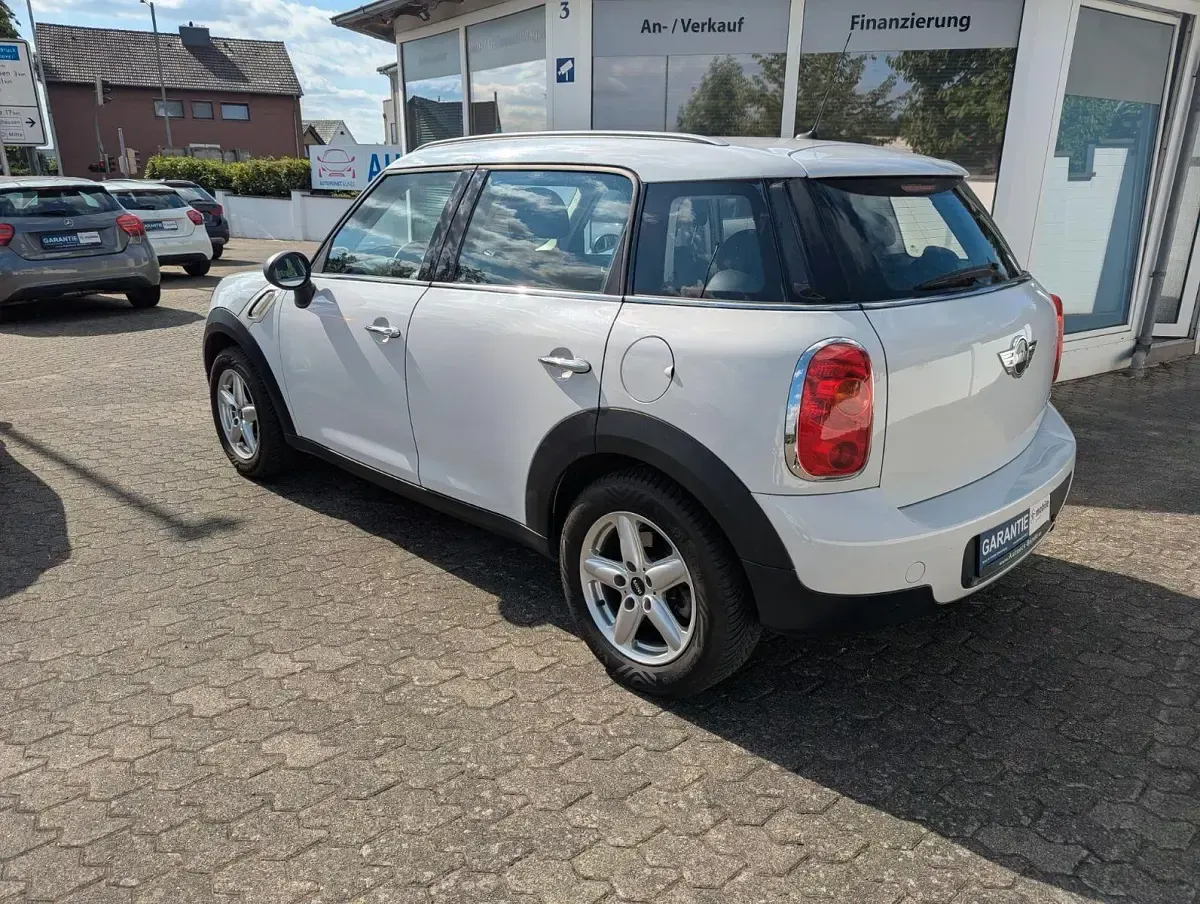 Gebraucht Mini ONE Salt 98 PS (72 kW) 2013 Light white Kleinwagen
