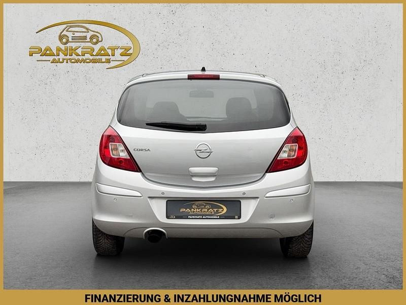 Gebraucht Opel Corsa 101 PS (74 kW) 2012 Argon silber/ice silver (m2) Kleinwagen