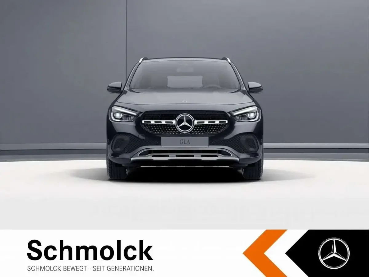 Gebraucht Mercedes GLA250 Progressive 218 PS (160 kW) 2021 Schwarz SUV