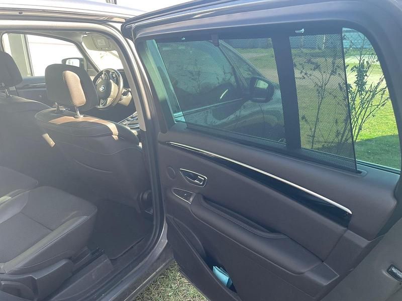 Gebraucht Renault Espace 160 PS (117 kW) 2017 Silber Van / Kleinbus