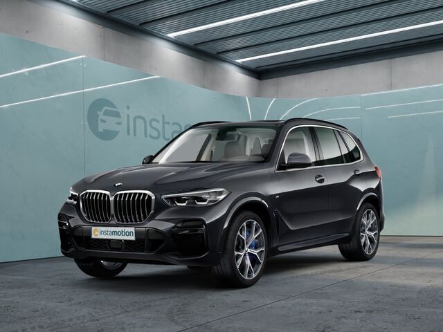 Grau Gebraucht 2021 BMW X5 M Sport SUV | 59.900 € (Etwas zu teuer) - Bild 1/2