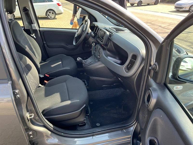 Gebraucht Fiat Panda 71 PS (52 kW) 2024 Grau Kleinwagen