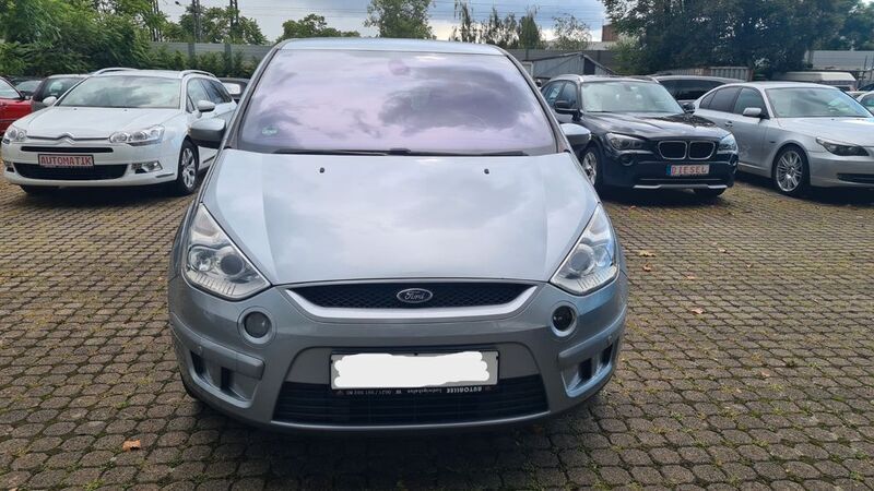 Gebraucht Ford S-MAX Titanium 140 PS (102 kW) 2006 Cosmicsilber metallic Van / Kleinbus