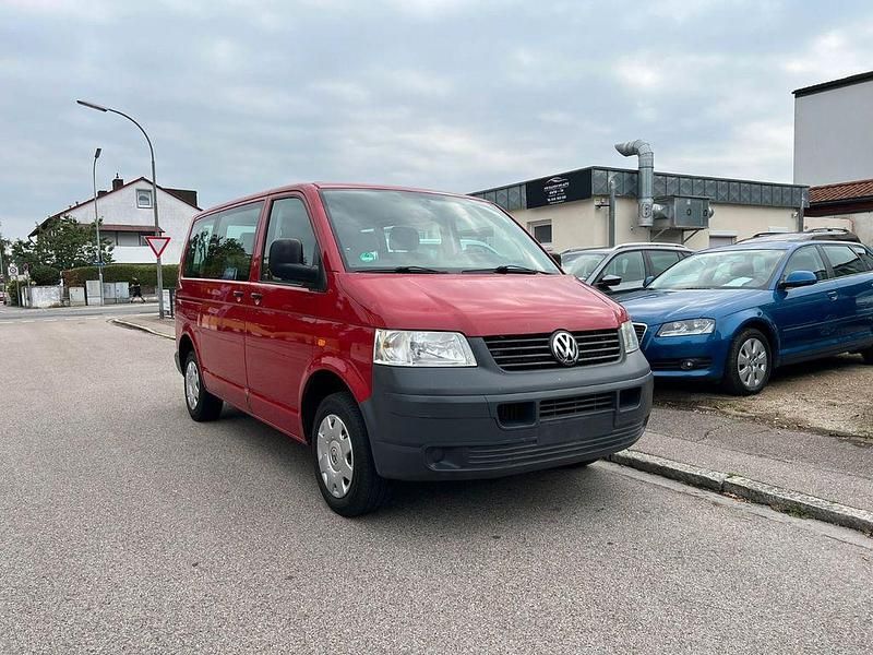 Rot Gebraucht 2008 VW T5 Van | 12.900 € - Bild 1/4