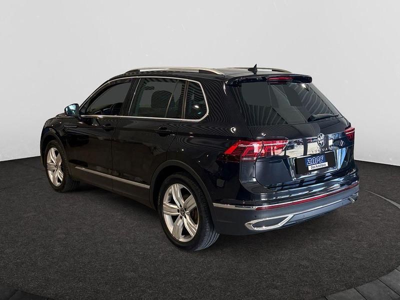 Gebraucht VW Tiguan Elegance 150 PS (110 kW) 2021 Schwarz SUV