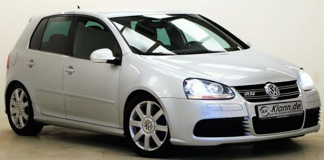 Silber Gebraucht 2006 VW Golf V R Limousine | 25.999 € - Bild 1/4