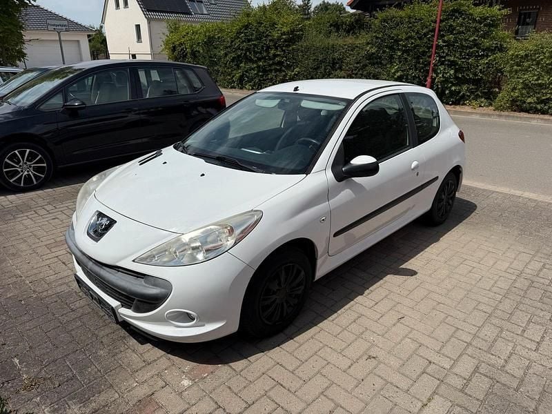 Gebraucht 2009 Peugeot 206 Limousine | 2.950 € (Fairer Preis) - Bild 1/4