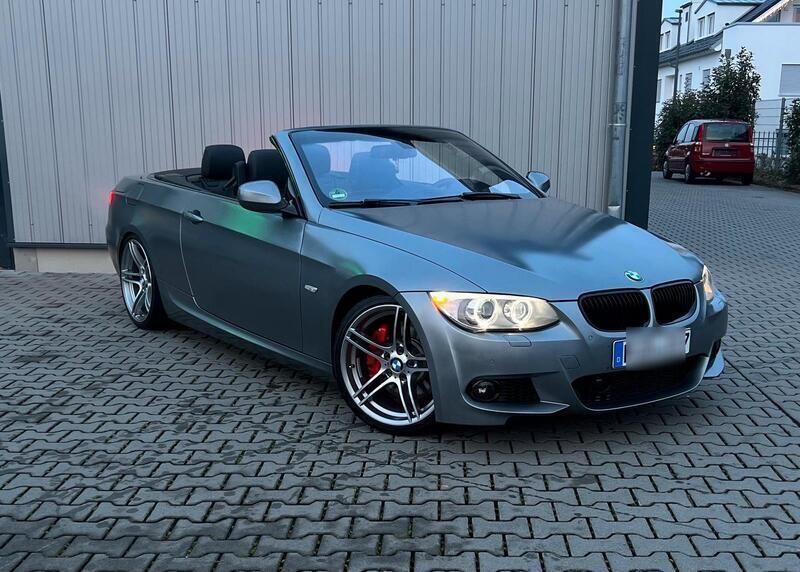 Grau Gebraucht 2012 BMW 335 Cabriolet M Performance Cabrio | 24.990 € (Etwas zu teuer) - Bild 1/4