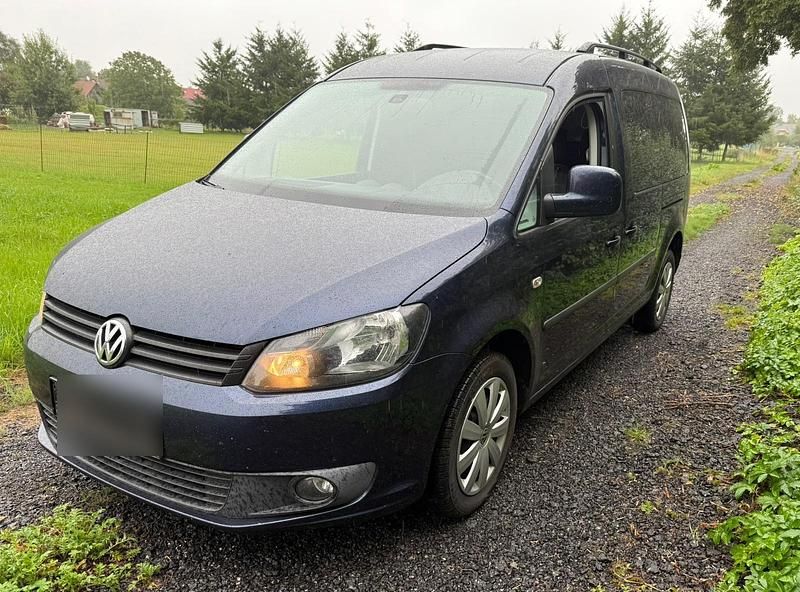 Blau Gebraucht 2012 VW Caddy Maxi Van / Kleinbus | 7.850 € (Guter Preis) - Bild 1/4