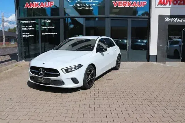 Gebraucht Mercedes A200 AMG 163 PS (119 kW) 2018 Silber Limousine