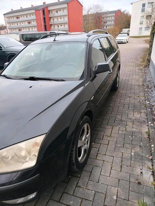 Gebraucht Ford Mondeo 131 PS (96 kW) 2004 Schwarz Kombi