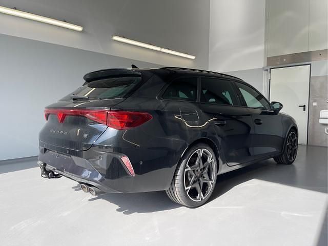 Neu Cupra Leon VZ3 333 PS (244 kW) 2025 [0e0e] midnight schwarz metallic