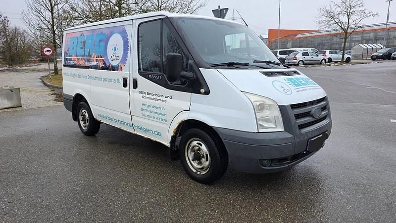 Gebraucht Ford Transit 86 PS (63 kW) 2010 Weiß Van / Kleinbus