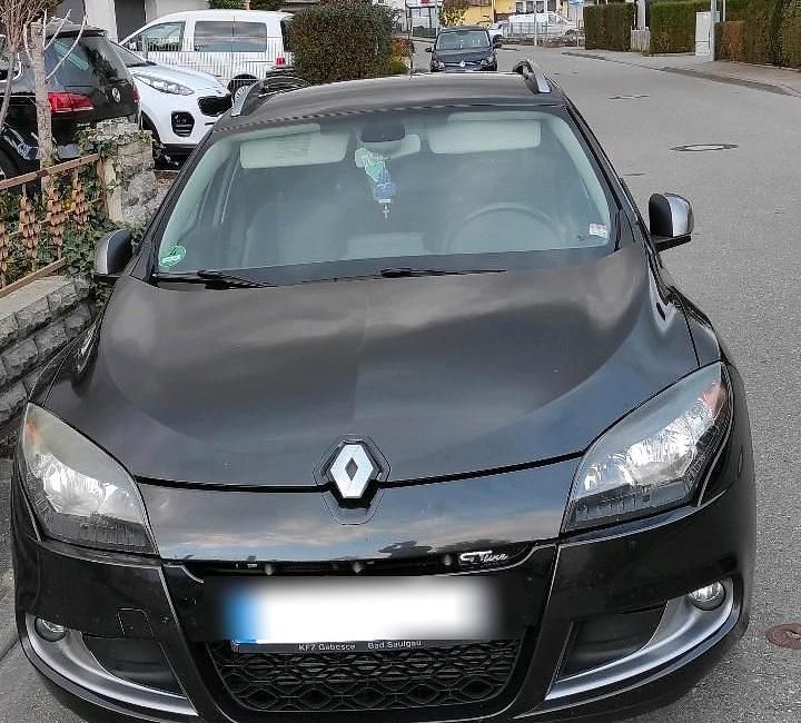 Schwarz Gebraucht 2010 Renault Mégane GT Line GT-Line Limousine | 3.000 € (Fairer Preis) - Bild 1/4