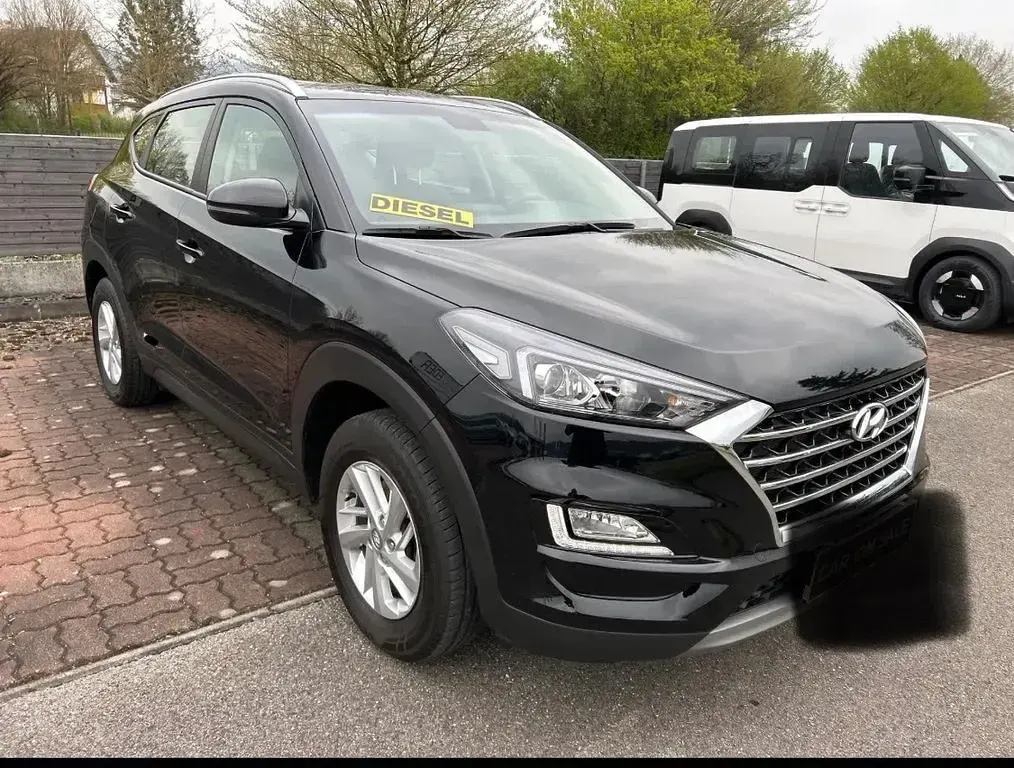 Gebraucht Hyundai Tucson Trend 116 PS (85 kW) 2020 Schwarz SUV