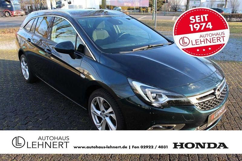 Gebraucht Opel Astra Dynamic 150 PS (110 kW) 2017 Grün Kombi