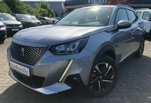 Gebraucht Peugeot e-2008 Allure+ 100 kW (136 PS) 2021 Grau SUV