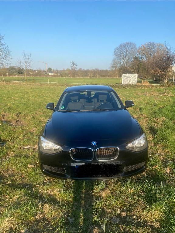 Gebraucht BMW 116 136 PS (100 kW) 2014 Schwarz Kleinwagen
