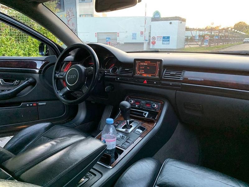 Gebraucht Audi A8 300 PS (220 kW) 2004 Schwarz Limousine