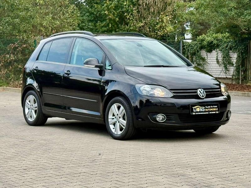Schwarz Gebraucht 2012 VW Golf Plus Cross Match Van / Kleinbus | 7.990 € (Etwas zu teuer) - Bild 1/4